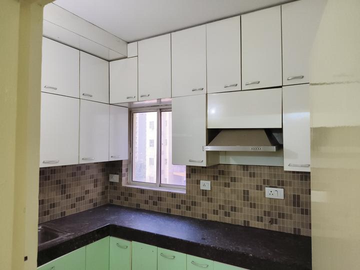 Orris Carnation Residency Main Image 1