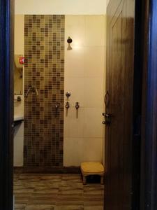 Bedroom One Image of 800 Sq.ft 2 BHK Builder Floor for sale in Laxmi Nagar New Delhi for Rs. 6800000