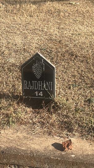 Rajdhani Hunsur road Main Image 1