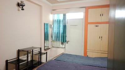Bedroom Image of 1250 Sq.ft 3 BHK Builder Floor for rent in Sector 14 Gurgaon for Rs. 50000