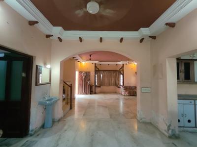 Hall Image of 4050 Sq.ft 3 BHK Independent House for sale in Thaltej Ahmedabad for Rs. 43000000