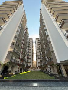 2 BHK Flat