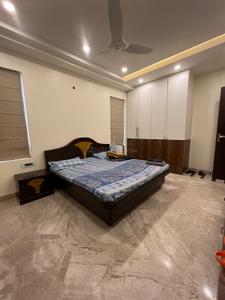 Bedroom Image of 1900 Sq.ft 3 BHK Builder Floor for sale in Paschim Vihar New Delhi for Rs. 37000000