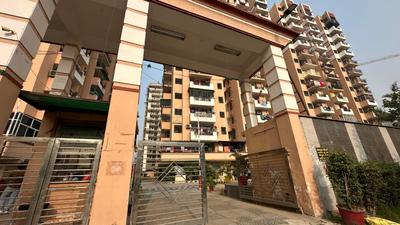 Image of 1220 Sq.ft 3 BHK Apartment / Flat for sale in Himalaya City Center, Raj Nagar Extension, Ghaziabad for Rs. 8500000
