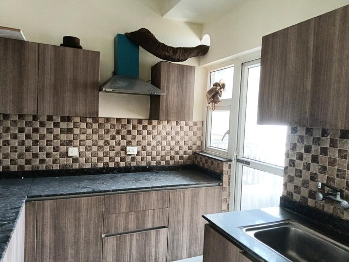 Adani M2K Oyster Grande Main Image 1