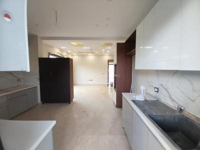 Kitchen Image of 2700 Sq.ft 4 BHK Builder Floor for rent in Vatika Independent Floors, Sector 83 Gurgaon for Rs. 49000