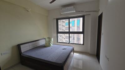 Bedroom Image of 850 Sq.ft 3 BHK Apartment / Flat for rent in Adani Amogha, Shantigram Ahmedabad for Rs. 45000