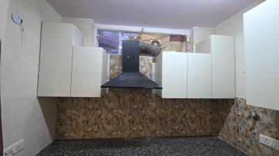 Kitchen Image of 600 Sq.ft 2 BHK Builder Floor for rent in Pitampura New Delhi for Rs. 28000