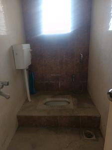 Tricon Sunshine Hills Common Bathroom 4