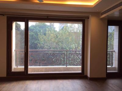 Bedroom Image of 2300 Sq.ft 3.5 BHK Builder Floor for sale in Swaraj Homes RWA Greater Kailash 2 Block E, Greater Kailash New Delhi for Rs. 85000000