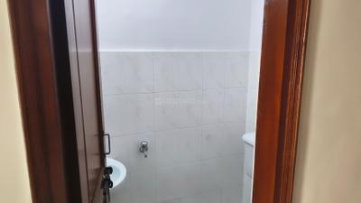 Image of 2000 Sq.ft 3.5 BHK Apartment / Flat for rent in Jhelum Arorvansh Apartments, Sector 5 Dwarka, New Delhi for Rs. 48000
