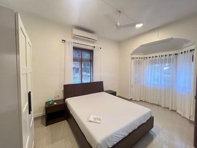 Bedroom Image of 1300 Sq.ft 2.5 BHK Apartment / Flat for rent in Bandra West Mumbai for Rs. 315000