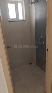 Bathroom Image of 640 Sq.ft 1 BHK Apartment / Flat for sale in Godrej Horizon, Mohammed Wadi Pune for Rs. 3350000