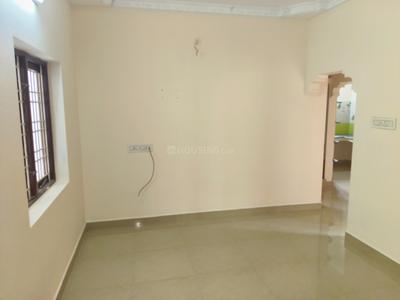 Hall Image of 950 Sq.ft 2 BHK Apartment / Flat for sale in Kalaingarnagar Chennai for Rs. 4600000