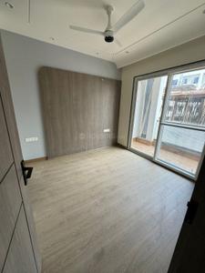 Bedroom Image of 1500 Sq.ft 3 BHK Builder Floor for sale in Sector 70A Gurgaon for Rs. 18500000