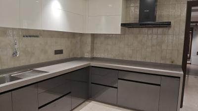 Kitchen Image of 2100 Sq.ft 4 BHK Apartment / Flat for rent in Bapu Nagar Jaipur for Rs. 81000