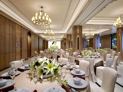 Hall Image of 3596 Sq.ft 5 BHK Apartment / Flat for sale in Vashi Navi Mumbai for Rs. 105000000
