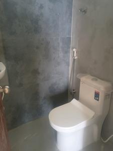 Common Bathroom Image of 1250 Sq.ft 2 BHK Apartment / Flat for sale in Dullapally Hyderabad for Rs. 5625000