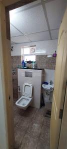 Bathroom Image of 914 Sq.ft 2 BHK Apartment / Flat for sale in Jewel Oak Field, Kaloor Kochi for Rs. 7000000