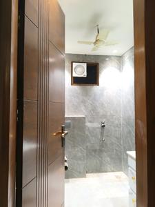 Common Bathroom Two Image of 2700 Sq.ft 5 BHK Builder Floor for sale in Vasundhara Ghaziabad for Rs. 36000003