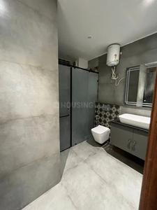 Bathroom Image of 9000 Sq.ft 6 BHK Independent House for sale in Sector 14 Faridabad for Rs. 290000000