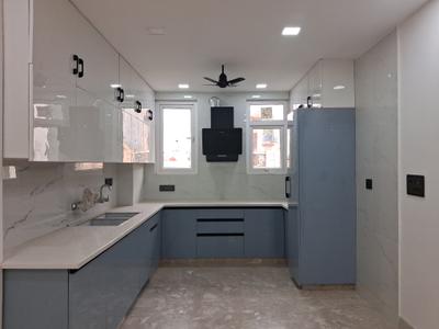Kitchen Image of 1350 Sq.ft 3 BHK Builder Floor for sale in Paschim Vihar New Delhi for Rs. 26000000