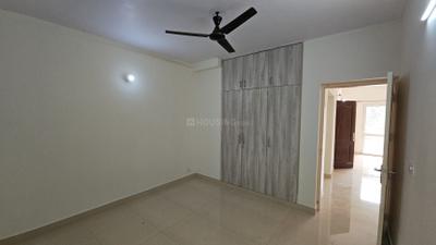 Bedroom Image of 2451 Sq.ft 3.5 BHK Builder Floor for rent in Sector 81 Faridabad for Rs. 29000
