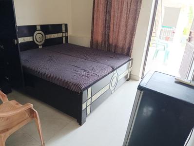 Bedroom Image of 250 Sq.ft 1 RK Apartment / Flat for rent in DDA Flats Sarita Vihar, Sarita Vihar New Delhi for Rs. 22000