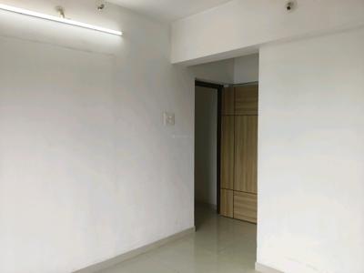 Bedroom Image of 695 Sq.ft 2 BHK Apartment / Flat for sale in Dynamic Crest Phase I Rimo Everest, Khidkali Thane for Rs. 7500000
