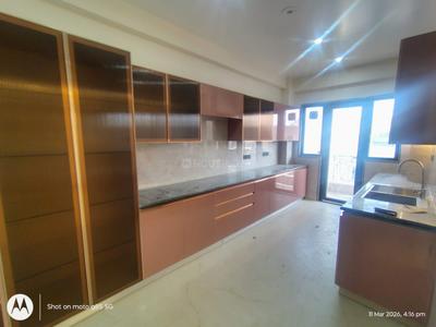 Kitchen Image of 2700 Sq.ft 4 BHK Builder Floor for rent in Pitampura New Delhi for Rs. 125000