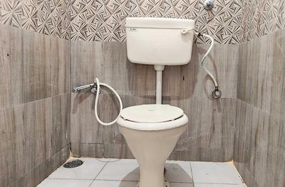 Bathroom Image of Dreamz Suvidha in Doddakannelli, Bangalore