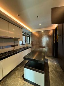 Kitchen Image of 1900 Sq.ft 4 BHK Apartment / Flat for sale in Lodha Park, Lower Parel Mumbai for Rs. 90000000