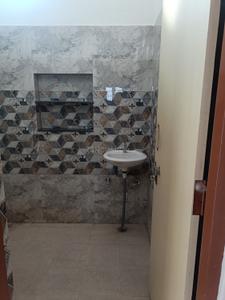 Bathroom Image of 1800 Sq.ft 2 BHK Independent House for rent in Kedar Puram Dehradun for Rs. 12000