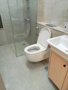Common Bathroom Image of 1508 Sq.ft 3 BHK Apartment / Flat for sale in Adani Ten BKC, Bandra East Mumbai for Rs. 80000000
