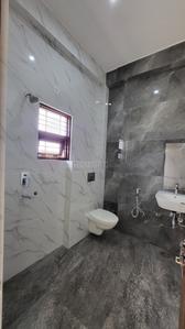 Bathroom Image of 1512 Sq.ft 3 BHK Independent House for sale in Kisan Path Lucknow for Rs. 6500000