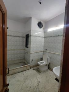 Image of 950 Sq.ft 2 BHK Builder Floor for rent in Ramesh Nagar, New Delhi for Rs. 23000