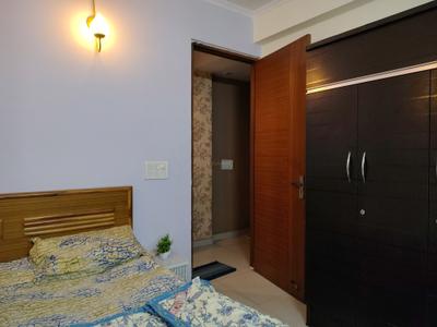 Bedroom Image of 1200 Sq.ft 3 BHK Builder Floor for sale in Sun Affordable Flats, Freedom Fighters Enclave New Delhi for Rs. 10000000