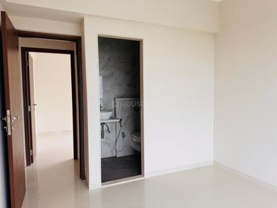 Bedroom Image of 600 Sq.ft 2 BHK Apartment / Flat for sale in Worli Mumbai for Rs. 43000000