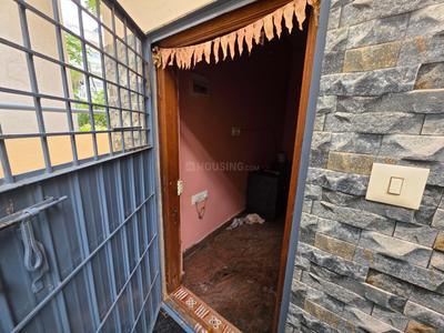 Balcony Image of 900 Sq.ft 2 BHK Builder Floor for rent in Yelahanka New Town Bengaluru for Rs. 18000