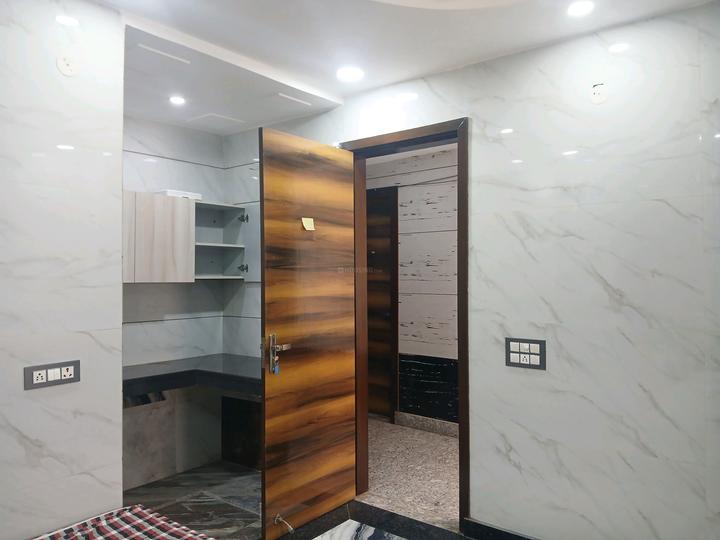 West Patel Nagar, Patel Nagar Bedroom 1