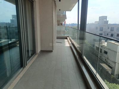 Balcony Image of 1810 Sq.ft 3 BHK Apartment / Flat for sale in Habsiguda Hyderabad for Rs. 18000000