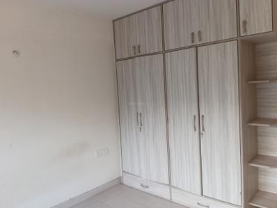Bedroom Image of 1350 Sq.ft 2 BHK Apartment / Flat for rent in Golden Blossom, K R Puram Bengaluru for Rs. 45000