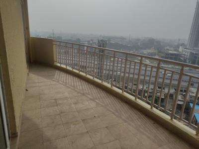 Balcony Image of 2415 Sq.ft 4 BHK Apartment / Flat for rent in Rise Organic Homes Phase 1, Mahurali Ghaziabad for Rs. 40000