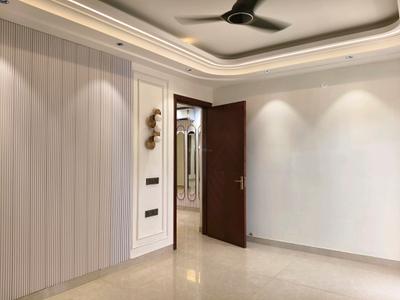 Bedroom Image of 4500 Sq.ft 4.5 BHK Builder Floor for sale in Greenwood City Floors, Sector 45 Gurgaon for Rs. 69000000