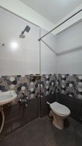 Bathroom Image of 1100 Sq.ft 3 BHK Apartment / Flat for sale in Harni Vadodara for Rs. 6800000