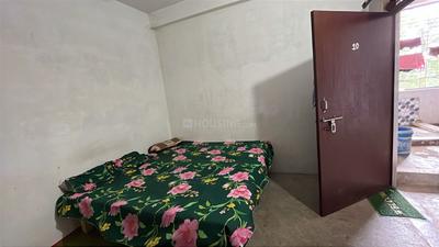 Bedroom Image of Shri Nand PG in Naini, Allahabad