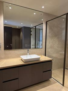 Bathroom Image of 3200 Sq.ft 4 BHK Apartment / Flat for rent in Suncity Jewel Of India, Bajaj Nagar Jaipur for Rs. 150000