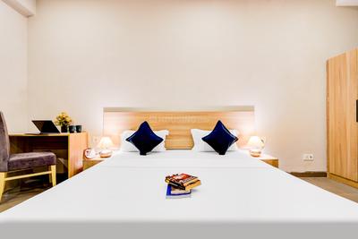Bedroom Image of The Sky Walk in DLF Phase 4, Gurgaon