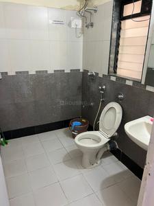 Bathroom Image of 575 Sq.ft 1 BHK Apartment / Flat for sale in GHP Powai Vihar Complex, Powai Mumbai for Rs. 14000000