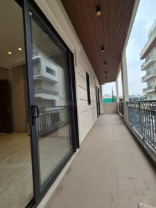 Balcony Image of 2000 Sq.ft 3 BHK Builder Floor for sale in Raja Garden New Delhi for Rs. 36500000